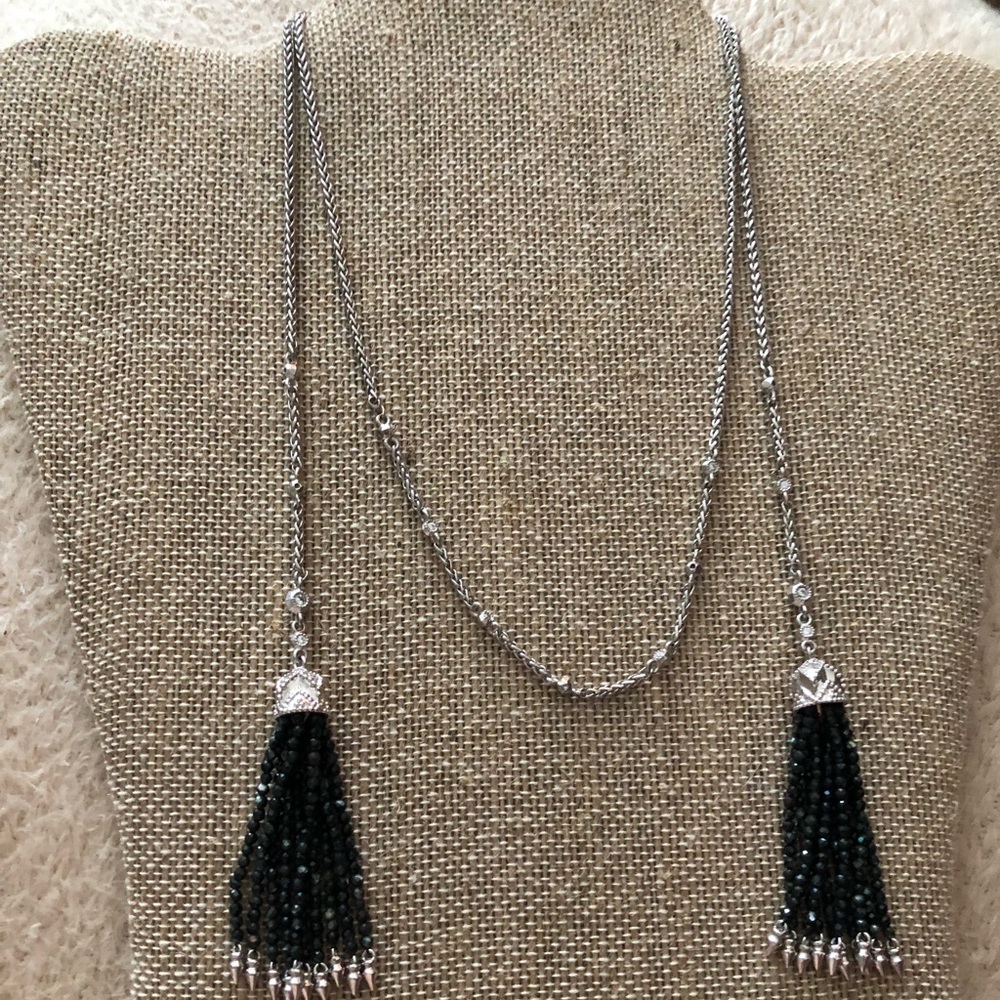 Kendra Scott Monique necklace